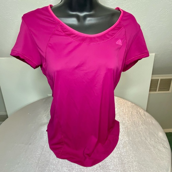 Adidas pink climacool tech tee. EUC! size M - Picture 2 of 6